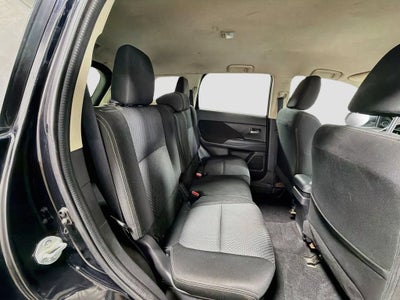 2018 Mitsubishi Outlander ES