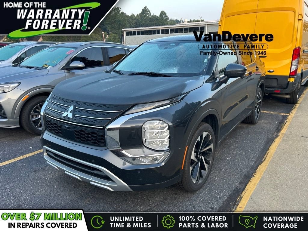 2024 Mitsubishi Outlander SE