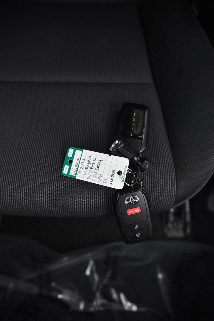 2023 Toyota Prius LE