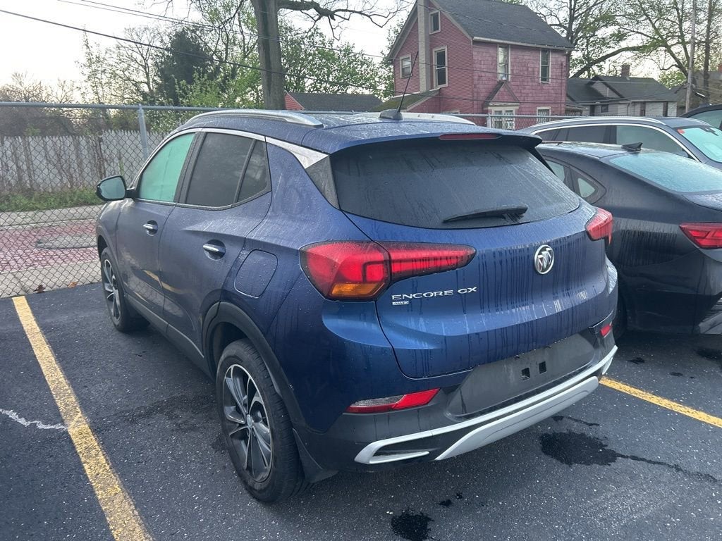2022 Buick Encore GX Select
