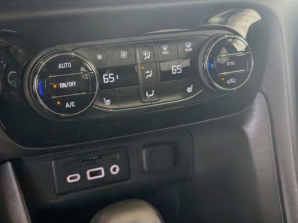 2020 Buick Encore GX Select