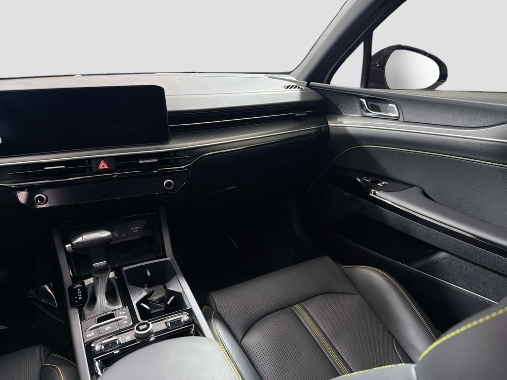 2025 Kia K5 GT
