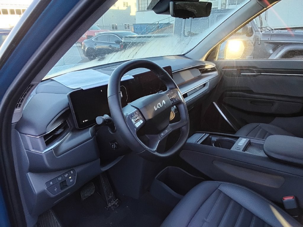 2024 Kia EV9 Land