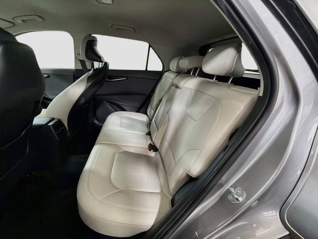 2024 Kia Niro EX