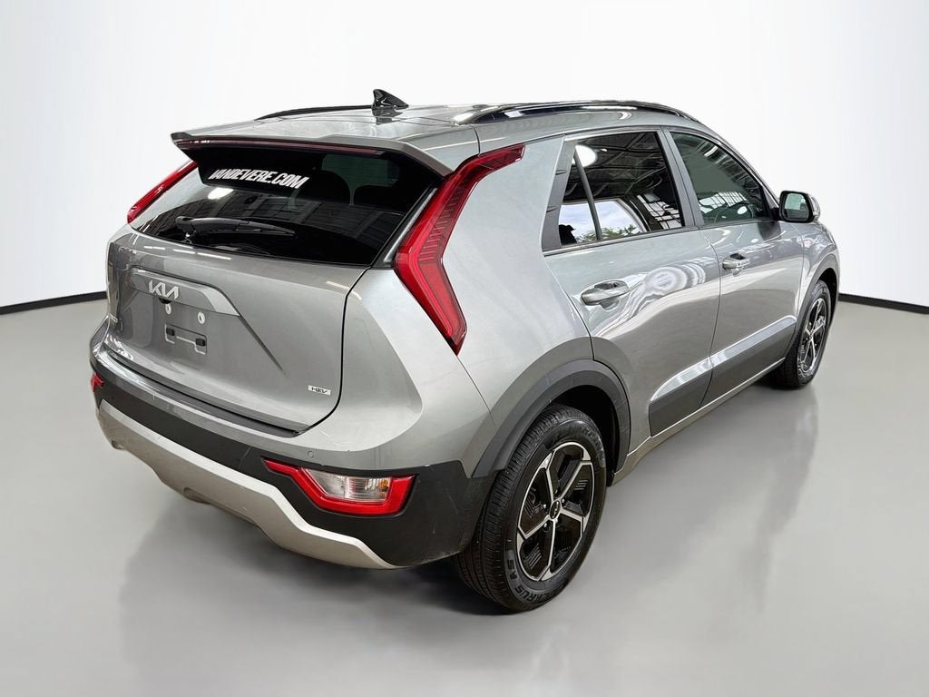 2024 Kia Niro EX