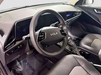2024 Kia Niro EX