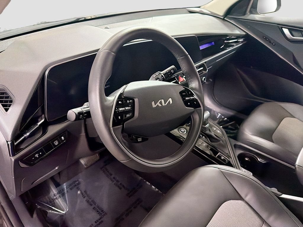 2024 Kia Niro EX