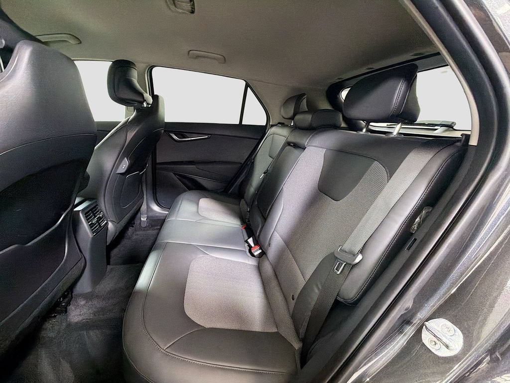 2024 Kia Niro EX