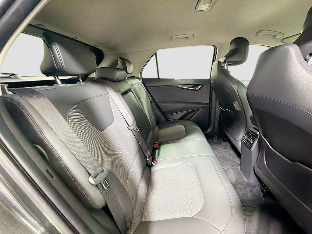 2024 Kia Niro EX