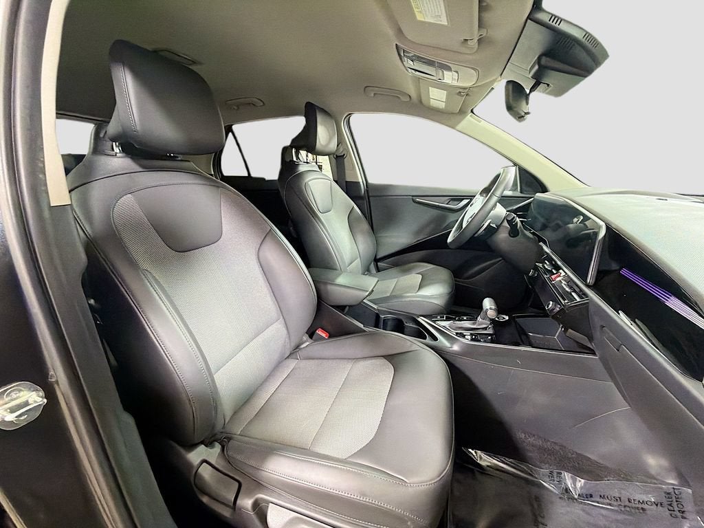 2024 Kia Niro EX