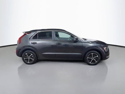 2024 Kia Niro EX