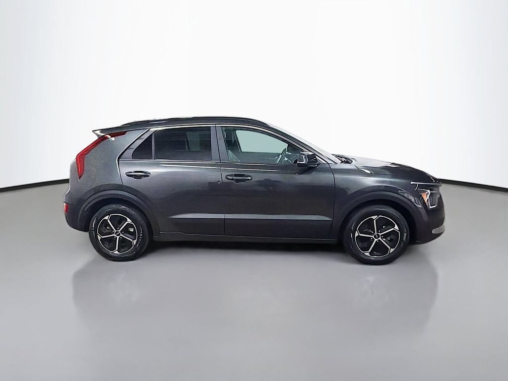 2024 Kia Niro EX