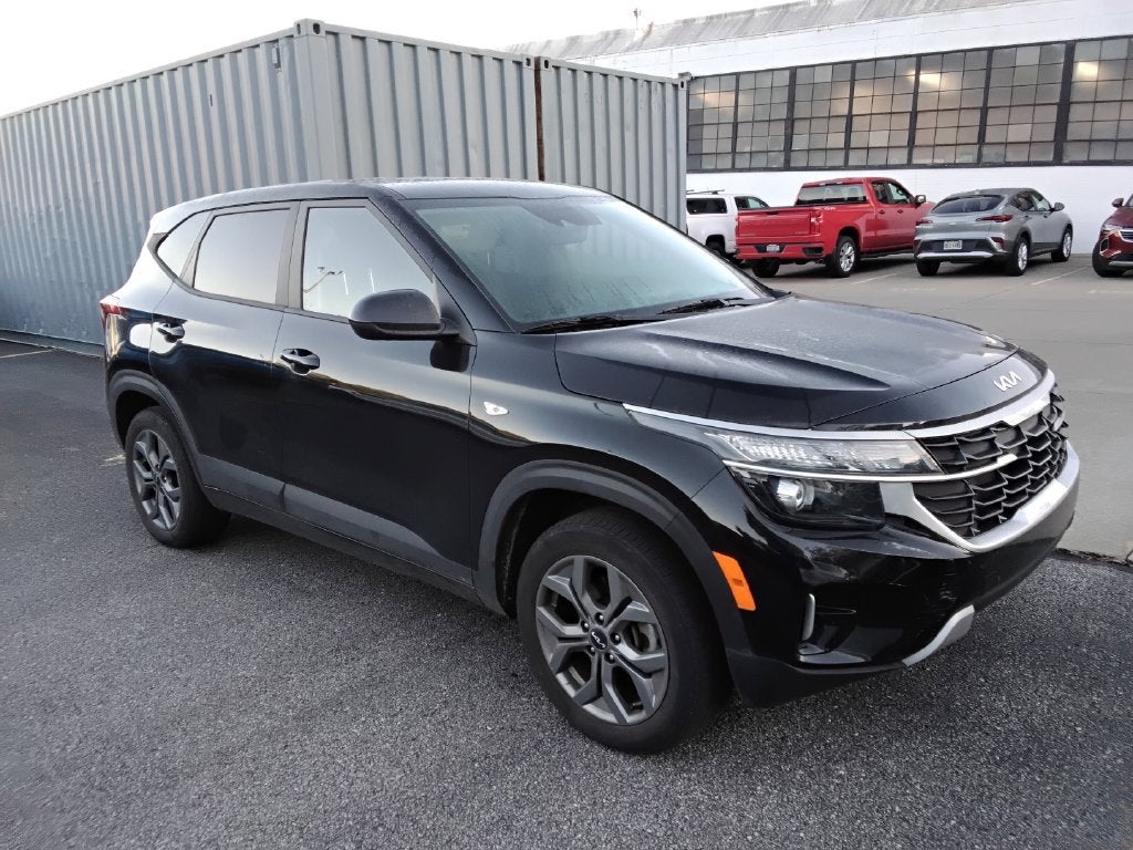 2025 Kia Seltos LX