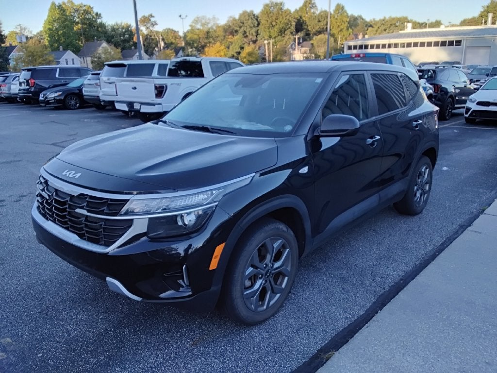 2025 Kia Seltos LX