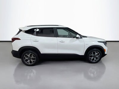 2022 Kia Seltos EX