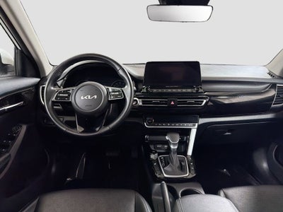 2022 Kia Seltos EX