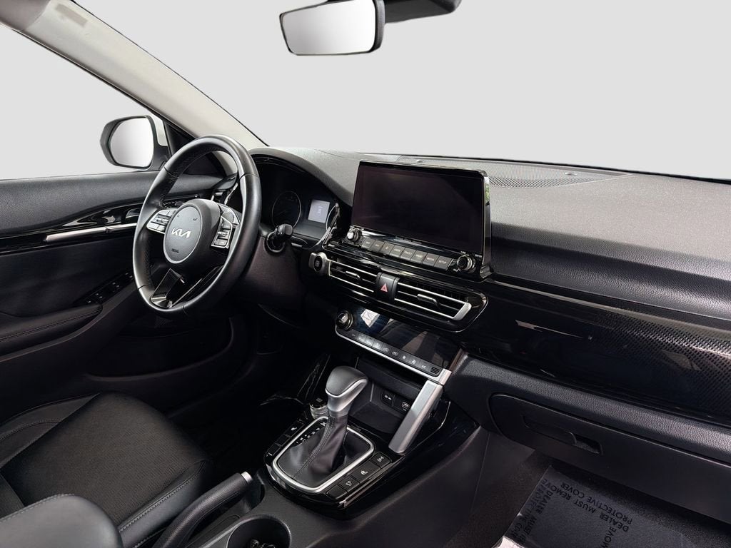 2022 Kia Seltos EX