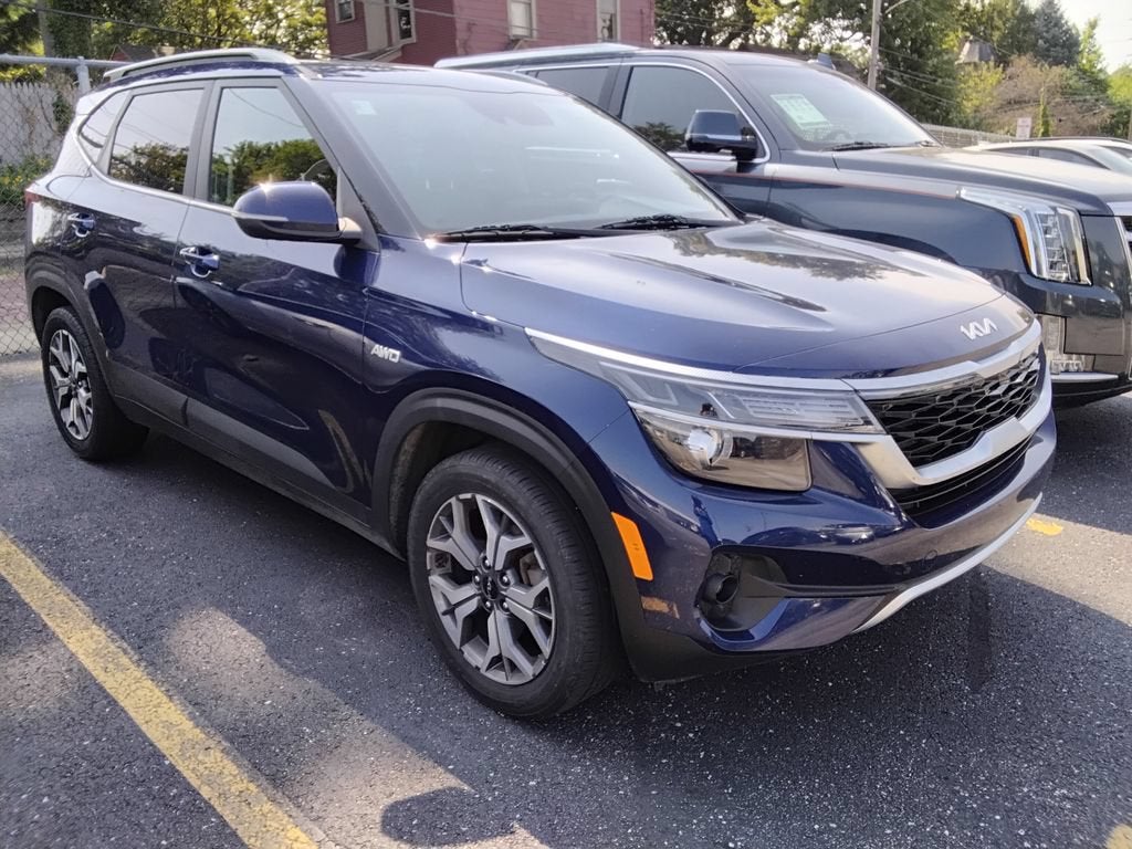 2022 Kia Seltos EX