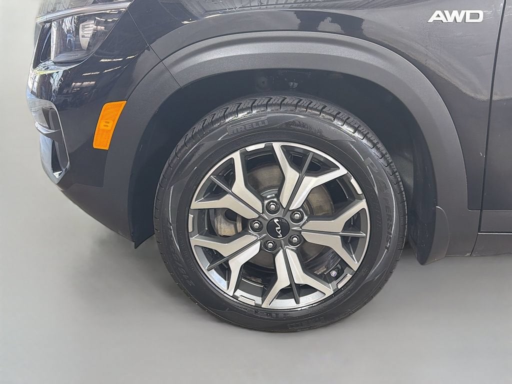 2023 Kia Seltos EX