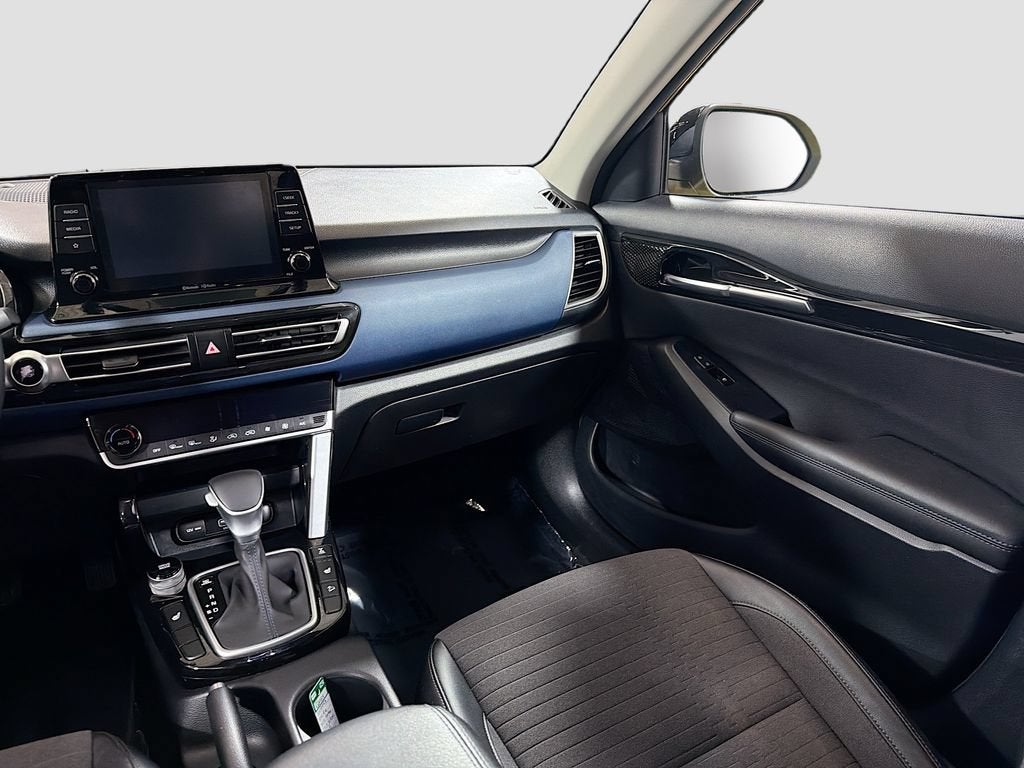 2023 Kia Seltos S
