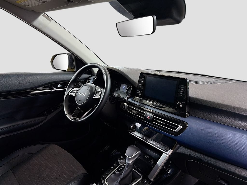 2023 Kia Seltos S