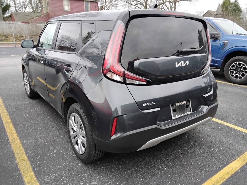 2023 Kia Soul LX