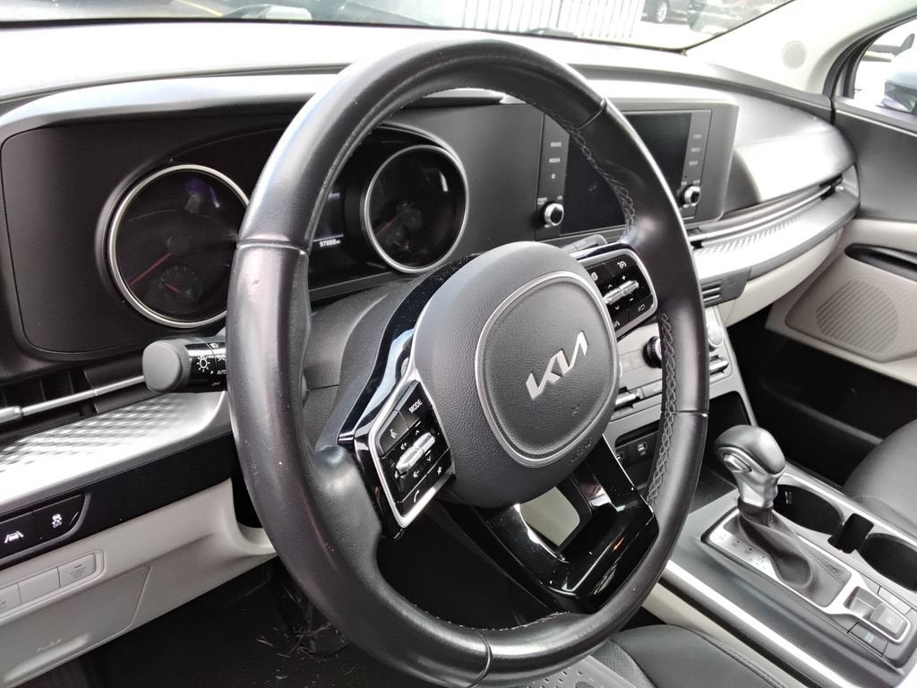 2022 Kia Carnival LXS
