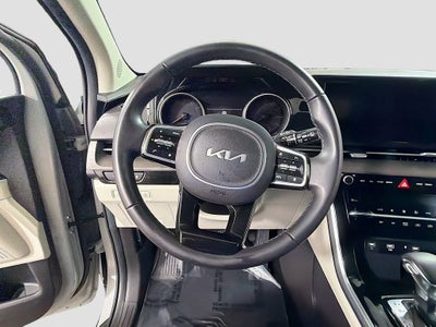 2023 Kia Carnival EX