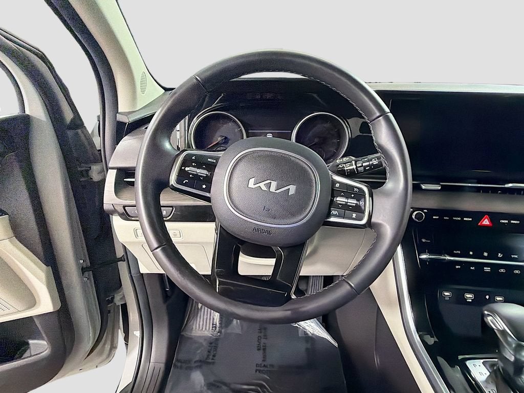 2023 Kia Carnival EX