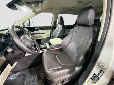 2023 Kia Carnival EX