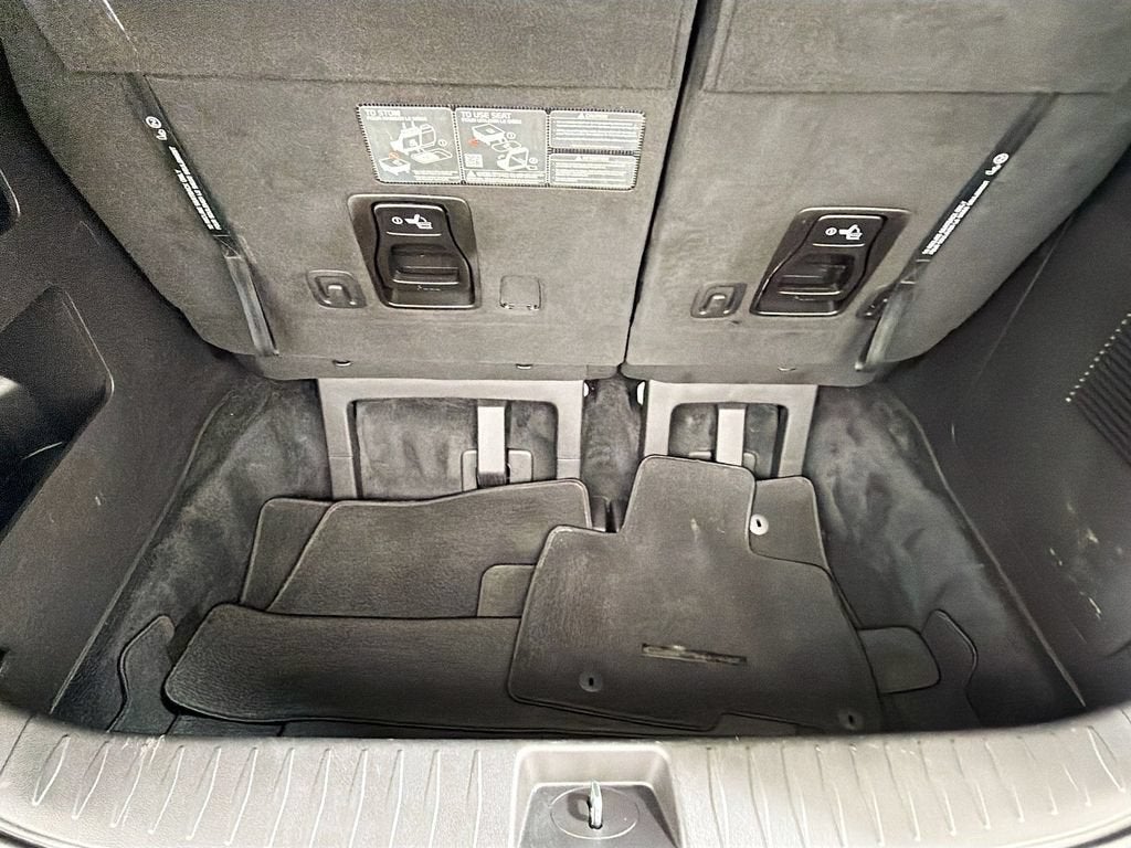 2023 Kia Carnival EX