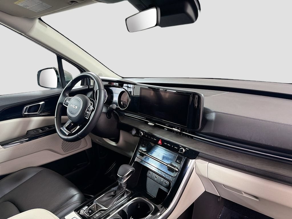 2023 Kia Carnival EX