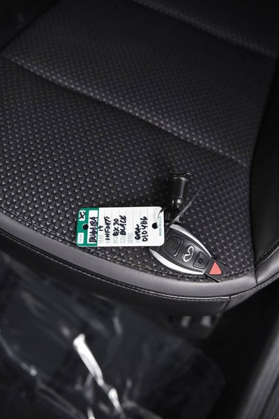 2019 INFINITI QX30 LUXE