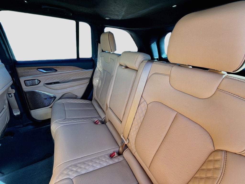 2023 Jeep Grand Cherokee Summit Reserve 4xe