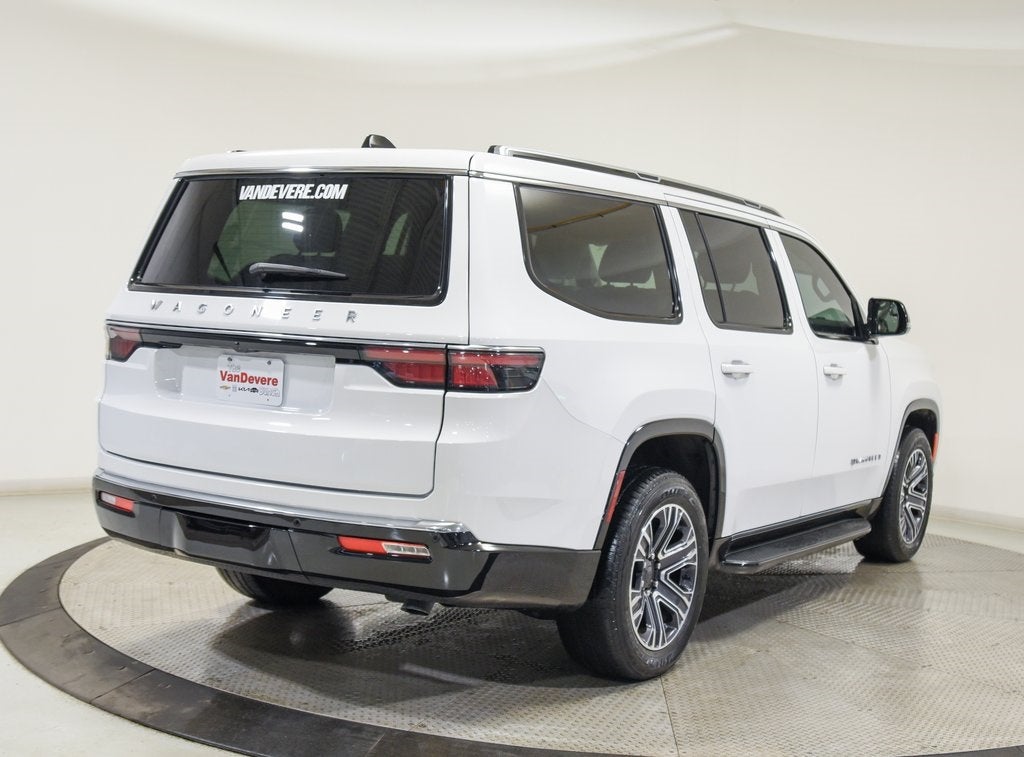 2024 Jeep Wagoneer Base