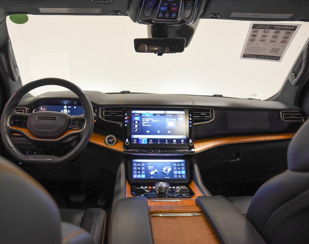 2022 Jeep Grand Wagoneer Series II