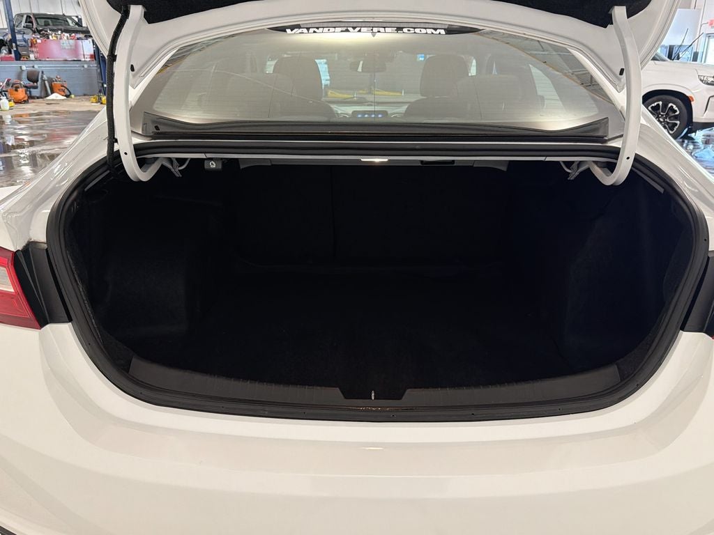 2023 Chevrolet Malibu LT 1LT