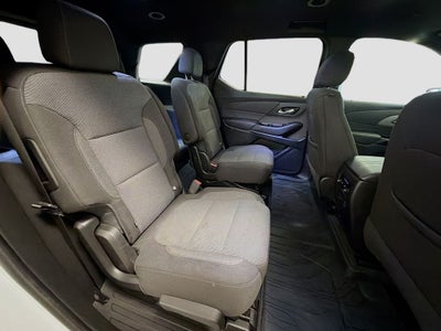 2023 Chevrolet Traverse LT Cloth w/2FL