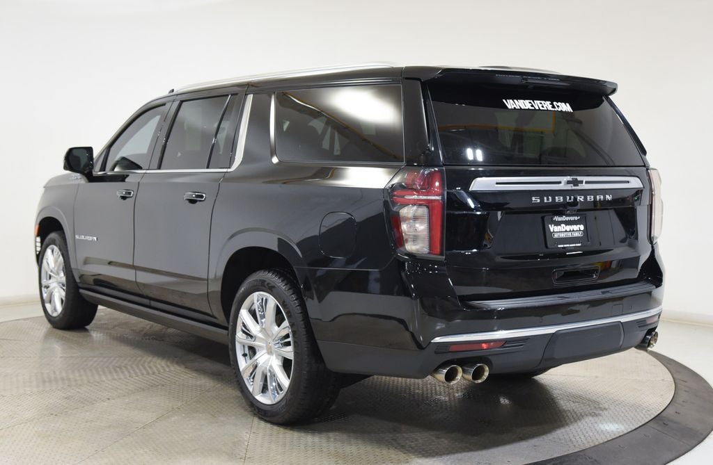 2021 Chevrolet Suburban High Country