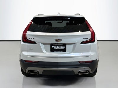 2023 Cadillac XT4 Premium Luxury