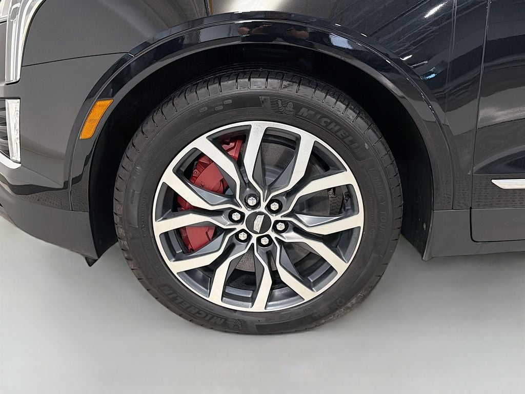 2023 Cadillac XT5 Sport