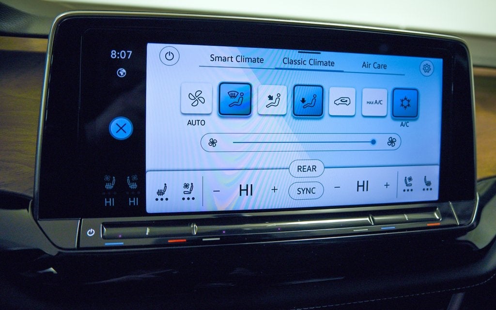 2024 Volkswagen Atlas 2.0T SE w/Technology