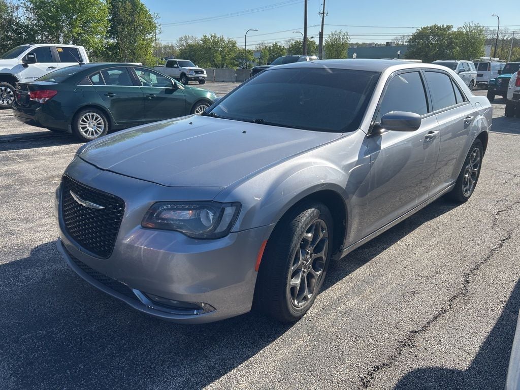 2016 Chrysler 300 S