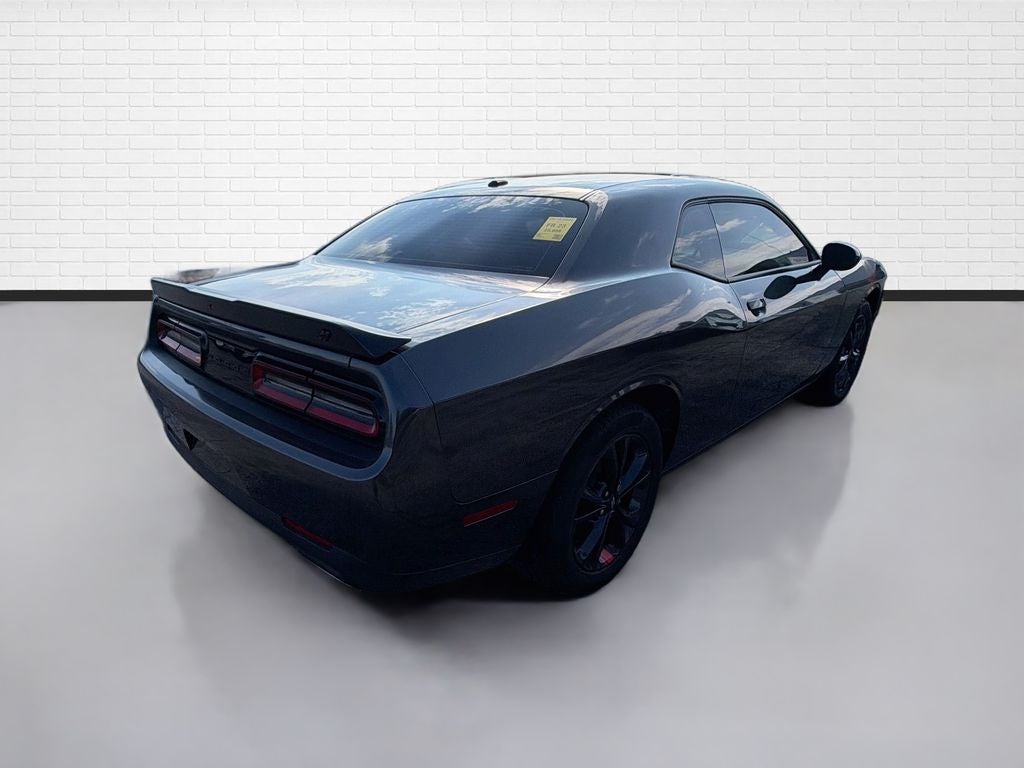 2023 Dodge Challenger SXT