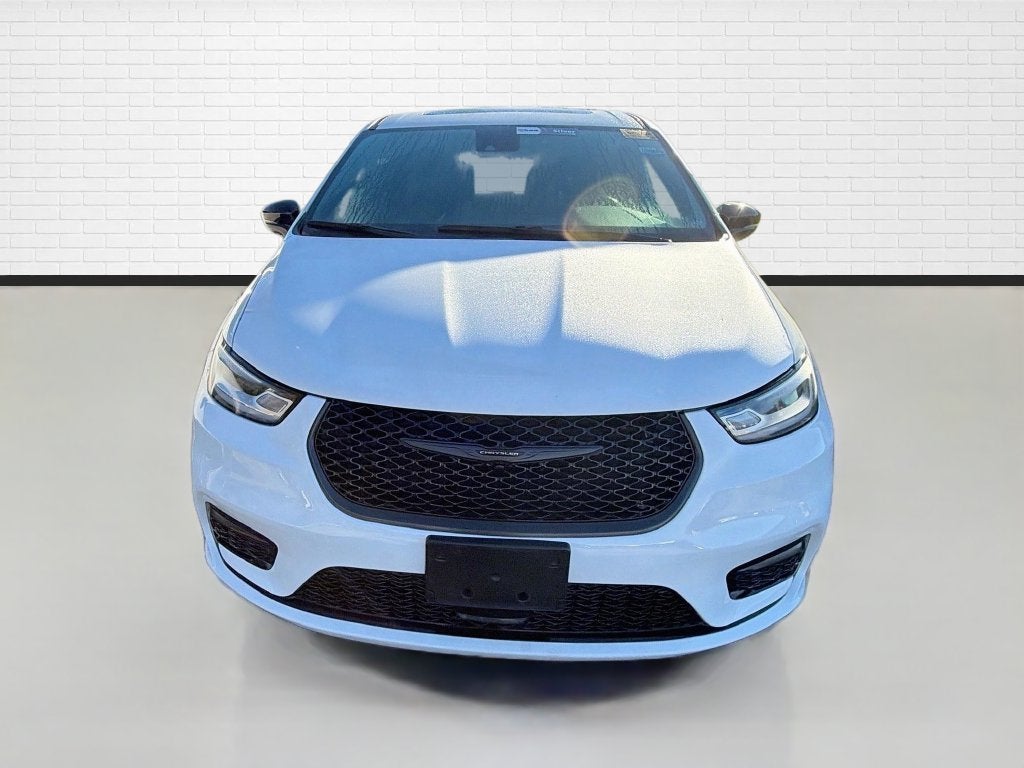 2023 Chrysler Pacifica Hybrid Limited