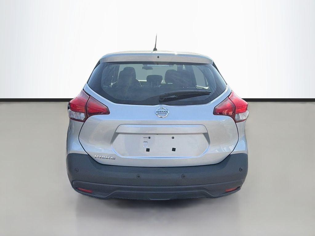 2020 Nissan Kicks S