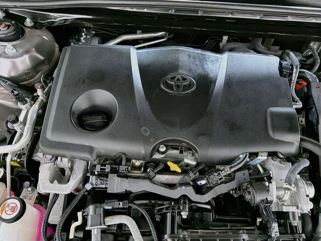 2023 Toyota Camry Hybrid SE