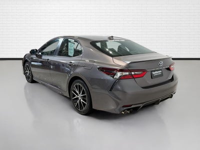 2023 Toyota Camry Hybrid SE