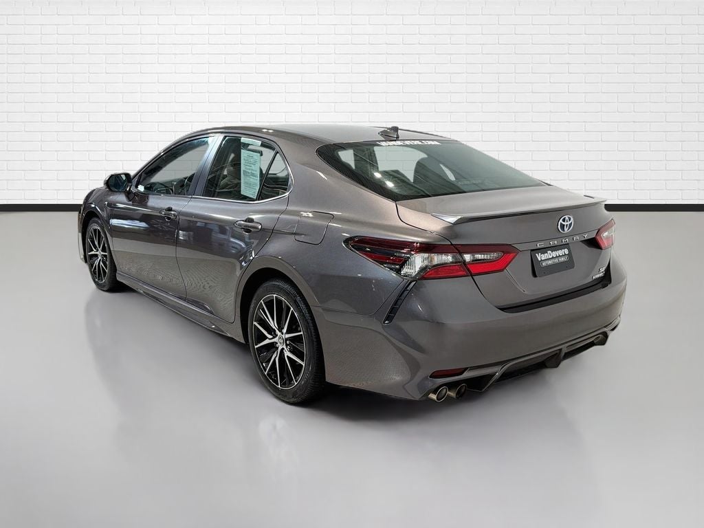 2023 Toyota Camry Hybrid SE