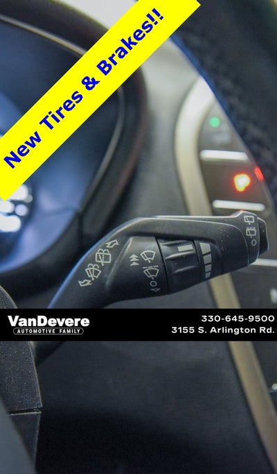 2015 Lincoln MKC Base